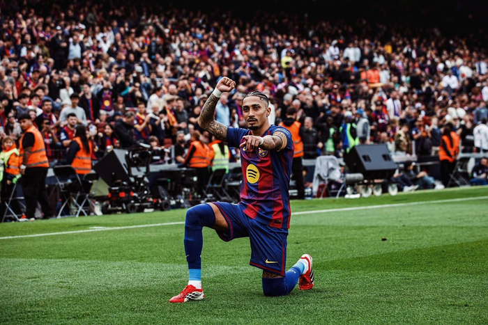 巴萨客场力克塞维利亚 登贝莱梅开二度助球队逆