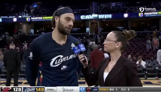 斯特鲁斯复出爆发率队大胜热火 骁勇表现或锁定