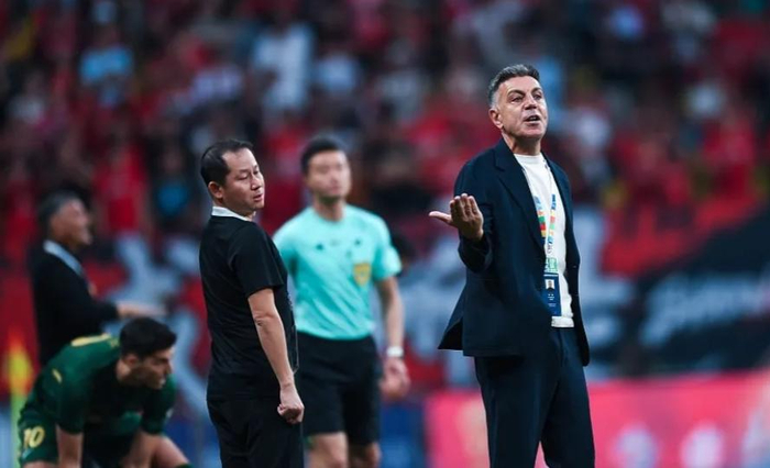 中超第8轮三场焦点战引爆格局重塑：蓉城碾压、